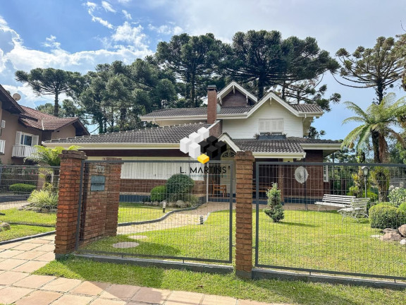 Casa com 3 Quartos à Venda, 259 m² em Planalto - Gramado
