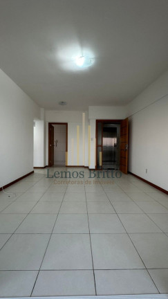 Imagem Imóvel com 3 Quartos à Venda, 83 m² em Pituba - Salvador Imagem Imóvel com 3 Quartos à Venda, 83 m² em Pituba - Salvador