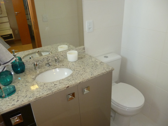 Imagem Imóvel com 3 Quartos à Venda, 77 m² em Méier - Rio De Janeiro Imagem Imóvel com 3 Quartos à Venda, 77 m² em Méier - Rio De Janeiro