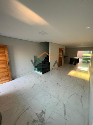 Casa com 3 Quartos à Venda, 218 m² em Vila Carrão - São Paulo