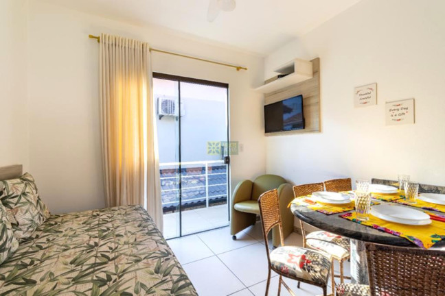Imagem Apartamento com 2 Quartos para Alugar ou Temporada, 50 m² em Centro - Bombinhas Imagem Apartamento com 2 Quartos para Alugar ou Temporada, 50 m² em Centro - Bombinhas