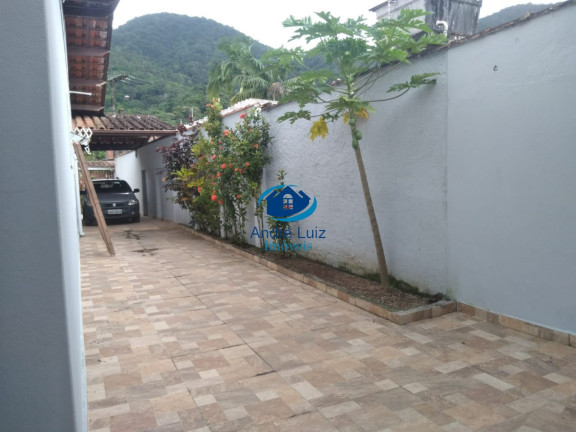 Imagem Casa com 3 Quartos à Venda, 156 m² em Perequê Mirim - Ubatuba