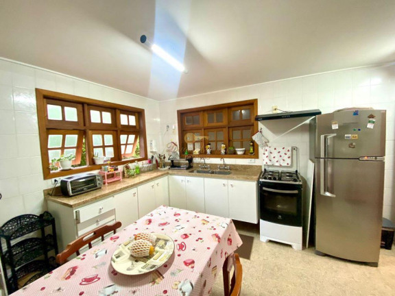 Imagem Casa com 4 Quartos à Venda, 160 m² em Quebra Frascos - Teresópolis Imagem Casa com 4 Quartos à Venda, 160 m² em Quebra Frascos - Teresópolis