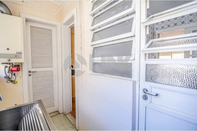 Imagem Apartamento com 2 Quartos à Venda, 70 m² em Mont Serrat - Porto Alegre