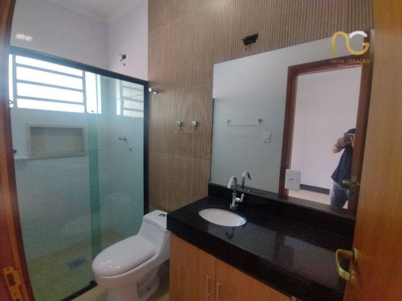 Imagem Casa com 3 Quartos à Venda, 160 m² em Canto Do Forte - Praia Grande Imagem Casa com 3 Quartos à Venda, 160 m² em Canto Do Forte - Praia Grande