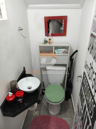 Imagem Casa com 2 Quartos à Venda, 88 m² em Vila Metalúrgica - Santo André Imagem Casa com 2 Quartos à Venda, 88 m² em Vila Metalúrgica - Santo André