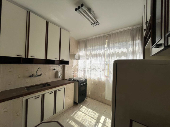 Imagem Apartamento com 2 Quartos à Venda, 70 m² em Gonzaga - Santos