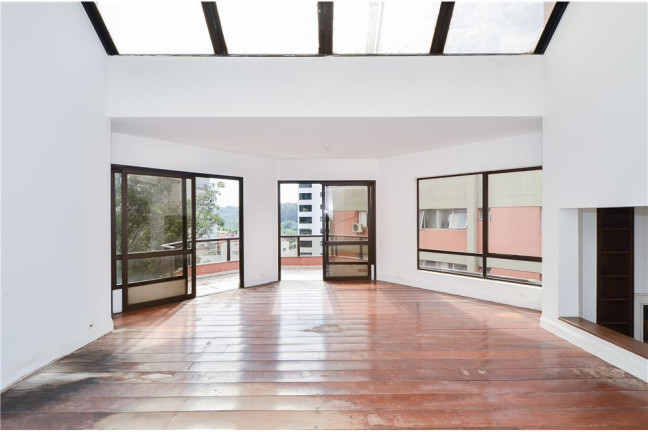 Imagem Imóvel com 4 Quartos à Venda, em Real Parque - São Paulo Imagem Imóvel com 4 Quartos à Venda, em Real Parque - São Paulo