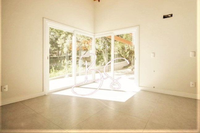 Imagem Casa com 3 Quartos à Venda, 418 m² em Centro - Gramado