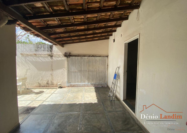 Imagem Casa com 3 Quartos à Venda, 220 m² em Jardim São Luiz - Montes Claros