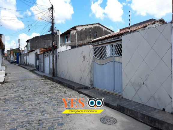 Imagem Casa com 2 Quartos à Venda, 120 m² em Feira X - Feira De Santana