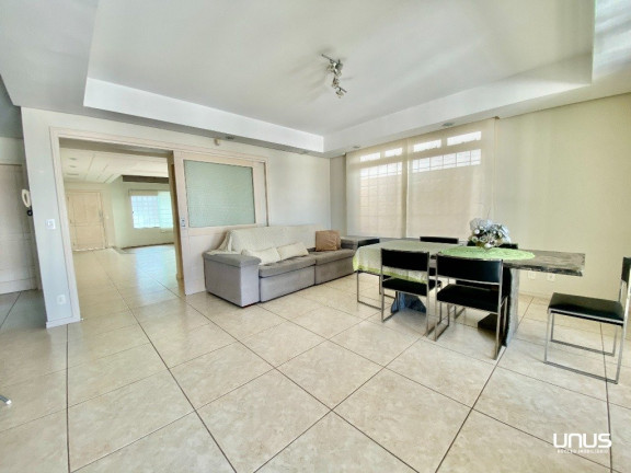 Imagem Casa com 5 Quartos à Venda, 408 m² em Coqueiros - Florianópolis Imagem Casa com 5 Quartos à Venda, 408 m² em Coqueiros - Florianópolis