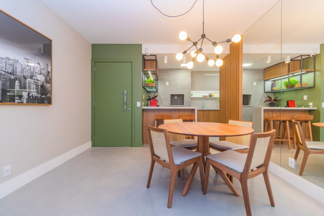 Imagem Apartamento com 2 Quartos à Venda, 73 m² em Petrópolis - Porto Alegre