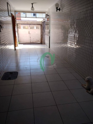 Imagem Casa com 3 Quartos à Venda, 163 m² em Marapé - Santos
