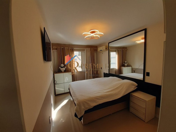 Imagem Apartamento com 3 Quartos à Venda, 97 m² em Centro - Florianópolis