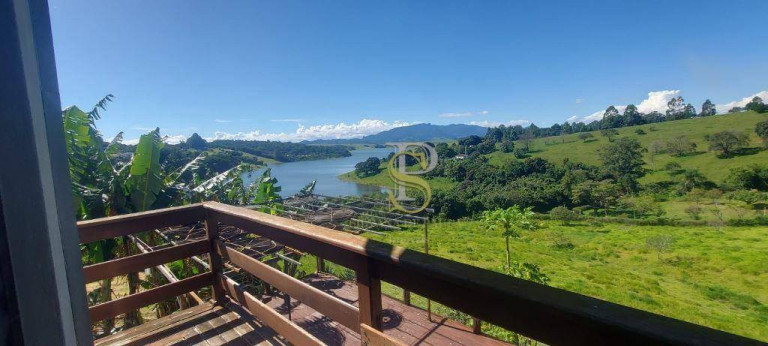 Imagem Chácara com 4 Quartos à Venda, 247 m² em Condomínio Santa Fé - Piracaia Imagem Chácara com 4 Quartos à Venda, 247 m² em Condomínio Santa Fé - Piracaia