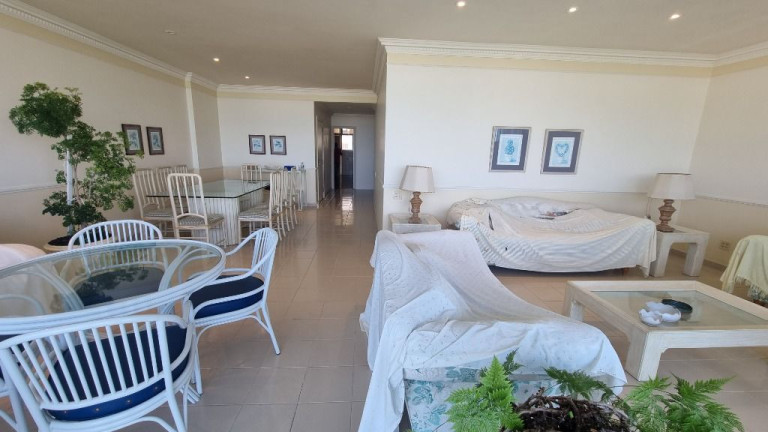 Imagem Apartamento com 3 Quartos à Venda, 194 m² em Pitangueiras - Guarujá Imagem Apartamento com 3 Quartos à Venda, 194 m² em Pitangueiras - Guarujá