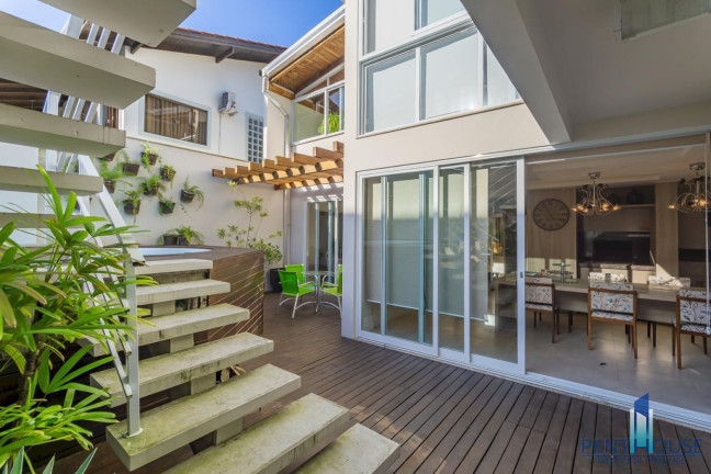 Imagem Casa de Condomínio com 4 Quartos à Venda, 491 m² em Ariribá - Balneário Camboriú