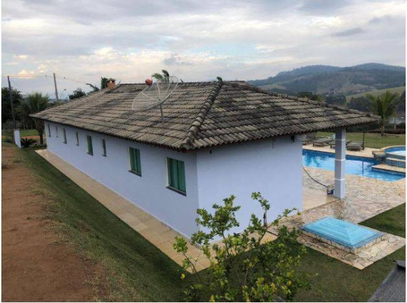 Imagem Casa com 4 Quartos à Venda, 1 m² em água Comprida - Bragança Paulista Imagem Casa com 4 Quartos à Venda, 1 m² em água Comprida - Bragança Paulista