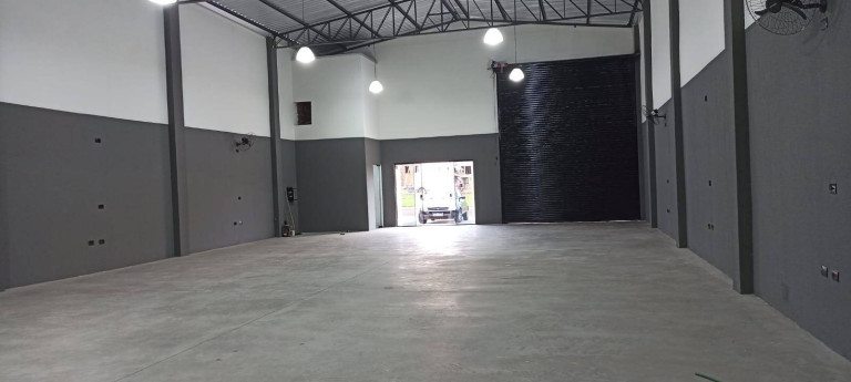 Imagem Imóvel Comercial à Venda, 330 m² em Arapongas Imagem Imóvel Comercial à Venda, 330 m² em Arapongas
