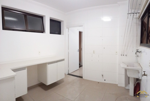 Imagem Apartamento com 3 Quartos à Venda, 197 m² em Centro - Jundiaí Imagem Apartamento com 3 Quartos à Venda, 197 m² em Centro - Jundiaí
