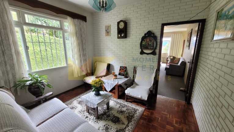 Imagem Casa com 3 Quartos à Venda, 200 m² em Velha - Blumenau Imagem Casa com 3 Quartos à Venda, 200 m² em Velha - Blumenau