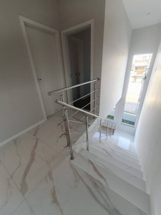 Imagem Sobrado com 3 Quartos à Venda, 132 m² em Nossa Senhora Das Graças - Canoas