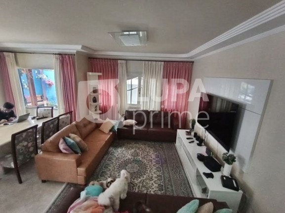 Casa com 4 Quartos à Venda, 280 m² em Jardim Guanca - São Paulo