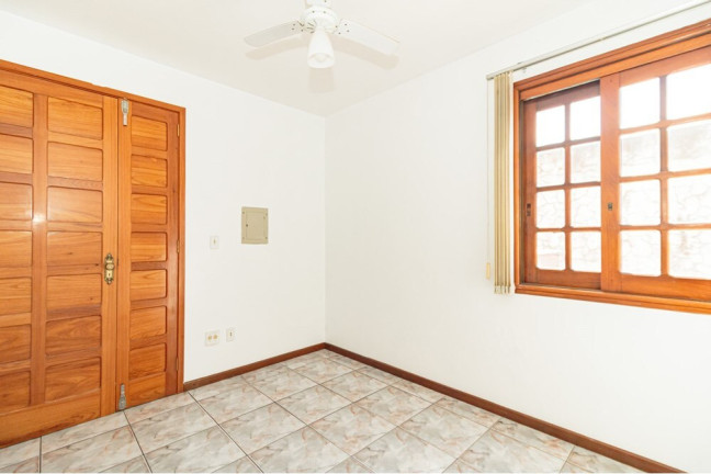 Imagem Cobertura com 3 Quartos à Venda, 214 m² em Passo Da Areia - Porto Alegre Imagem Cobertura com 3 Quartos à Venda, 214 m² em Passo Da Areia - Porto Alegre