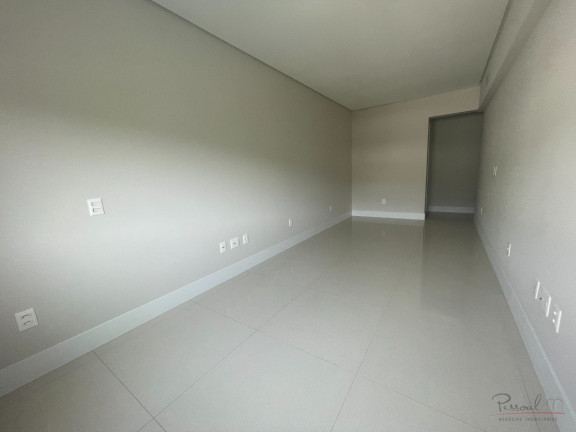 Imagem Apartamento com 6 Quartos à Venda, 333 m² em Jurerê Internacional - Florianópolis Imagem Apartamento com 6 Quartos à Venda, 333 m² em Jurerê Internacional - Florianópolis