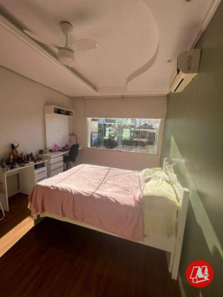 Imagem Apartamento com 3 Quartos à Venda, 123 m² em Rio Branco - Porto Alegre