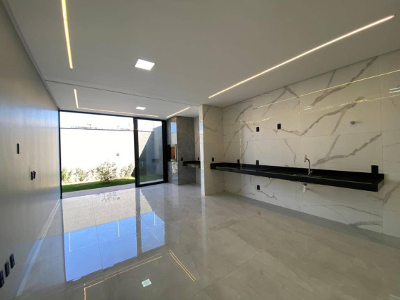Imagem Casa com 3 Quartos à Venda, 177 m² em Do Turista 2ª Etapa - Caldas Novas Imagem Casa com 3 Quartos à Venda, 177 m² em Do Turista 2ª Etapa - Caldas Novas