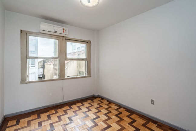 Imagem Imóvel com 3 Quartos à Venda, 157 m² em Independência - Porto Alegre