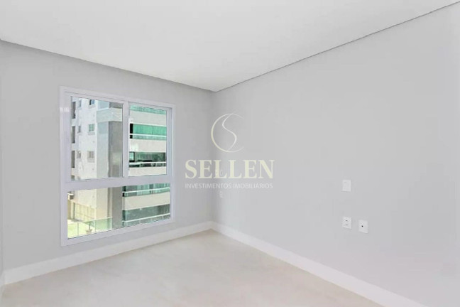 Imagem Apartamento com 4 Quartos à Venda, 132 m² em Centro - Balneário Camboriú Imagem Apartamento com 4 Quartos à Venda, 132 m² em Centro - Balneário Camboriú