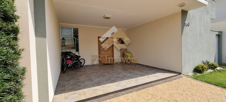 Casa com 3 Quartos à Venda, 272 m² em São Carlos