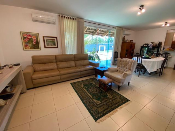 Imagem Chácara com 2 Quartos à Venda, 330 m² em Condomínio Miraflores - Hidrolândia Imagem Chácara com 2 Quartos à Venda, 330 m² em Condomínio Miraflores - Hidrolândia