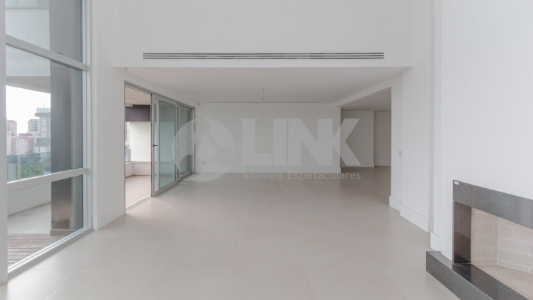 Imagem Apartamento com 3 Quartos à Venda, 227 m² em Jardim Europa - Porto Alegre Imagem Apartamento com 3 Quartos à Venda, 227 m² em Jardim Europa - Porto Alegre