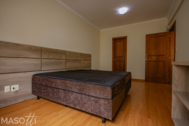 Imagem Apartamento com 4 Quartos à Venda, 128 m² em Centro - Gramado Imagem Apartamento com 4 Quartos à Venda, 128 m² em Centro - Gramado