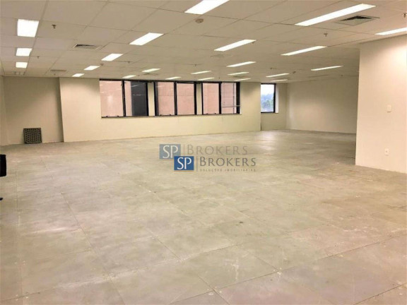 Imagem Sala Comercial à Venda ou Locação, 482 m² em Itaim Bibi - São Paulo Imagem Sala Comercial à Venda ou Locação, 482 m² em Itaim Bibi - São Paulo