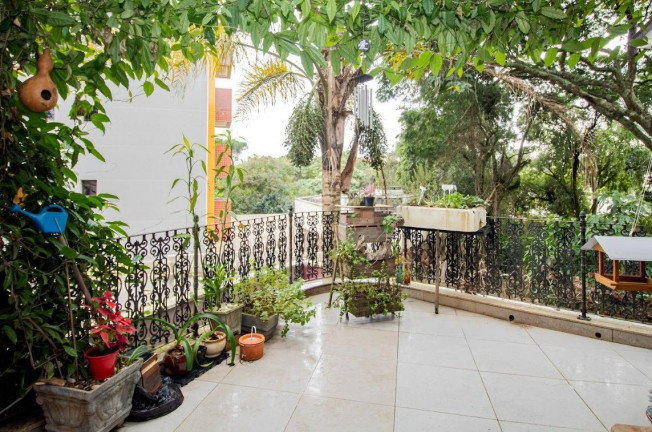 Imagem Casa com 4 Quartos à Venda, 511 m² em Portão - Curitiba