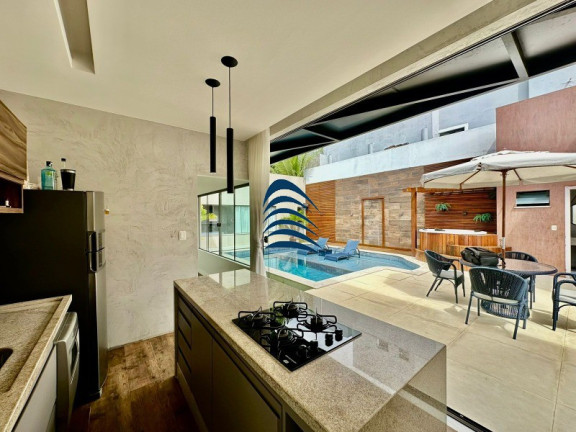 Casa com 4 Quartos à Venda, 240 m² em Barra Do Jacuípe (monte Gordo) - Camaçari