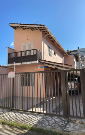 Sobrado com 2 Quartos à Venda, 119 m² em Centro - Ubatuba