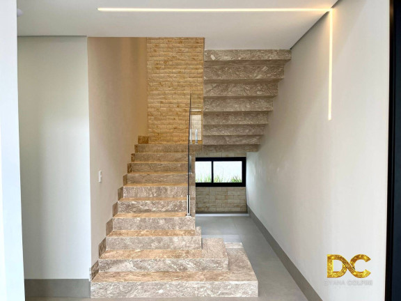 Imagem Casa de Condomínio com 4 Quartos à Venda, 385 m² em Santa Rosa - Cuiabá Imagem Casa de Condomínio com 4 Quartos à Venda, 385 m² em Santa Rosa - Cuiabá