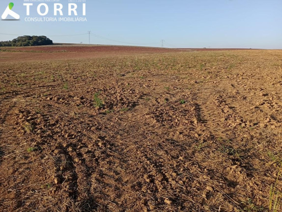 Imóvel à Venda, 2.371.600 m² em Centro - Aracoiaba Da Serra