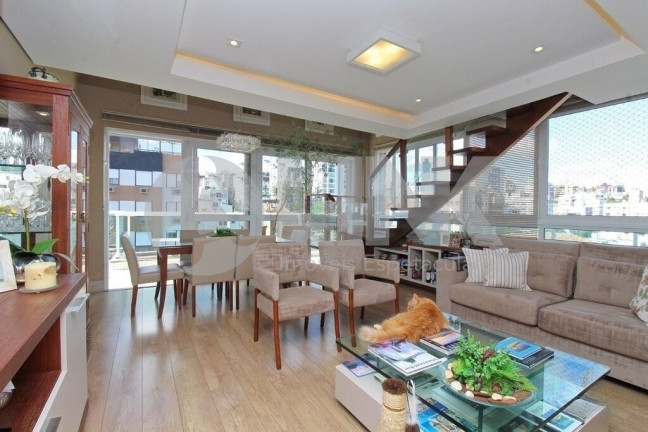 Imagem Imóvel com 1 Quarto à Venda, 160 m² em Higienópolis - Porto Alegre Imagem Imóvel com 1 Quarto à Venda, 160 m² em Higienópolis - Porto Alegre