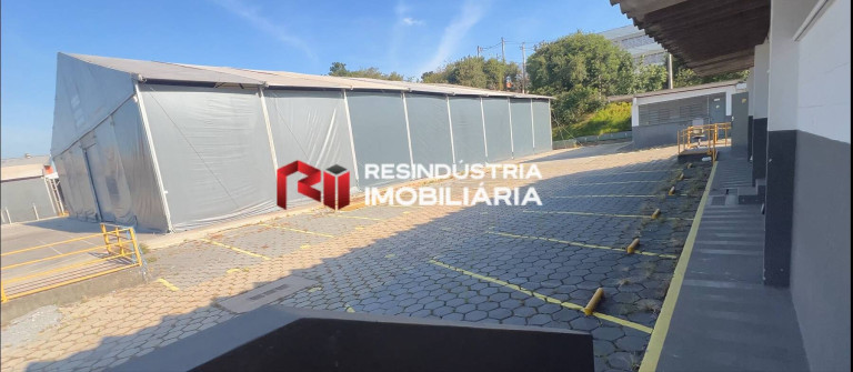 Imagem Terreno para Alugar, 12 m² em Gramado - Embu Das Artes Imagem Terreno para Alugar, 12 m² em Gramado - Embu Das Artes