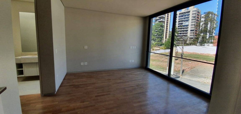 Imagem Casa com 5 Quartos à Venda, 185 m² em Alphaville Centro Industrial E Empresarial/alphaville. - Barueri Imagem Casa com 5 Quartos à Venda, 185 m² em Alphaville Centro Industrial E Empresarial/alphaville. - Barueri