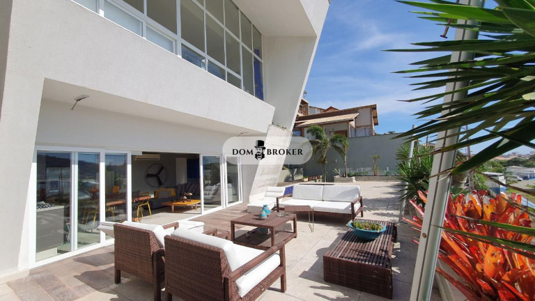 Casa com 4 Quartos à Venda, 250 m² em Praia Dos Anjos - Arraial Do Cabo