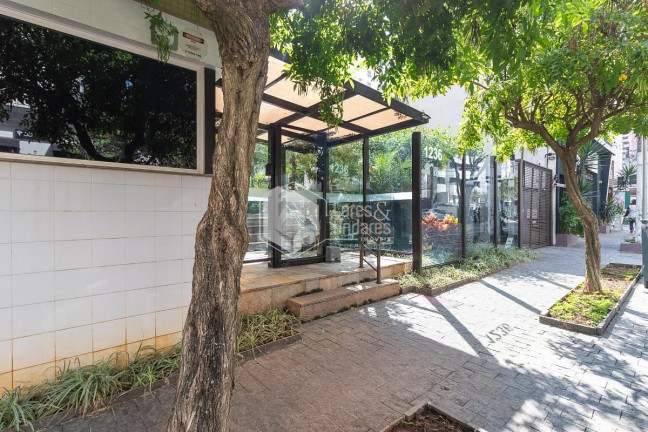 Imagem Apartamento com 3 Quartos à Venda, 122 m² em Moema - São Paulo Imagem Apartamento com 3 Quartos à Venda, 122 m² em Moema - São Paulo