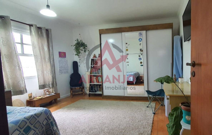 Imagem Casa com 4 Quartos à Venda, 300 m² em Vila Albertina - São Paulo